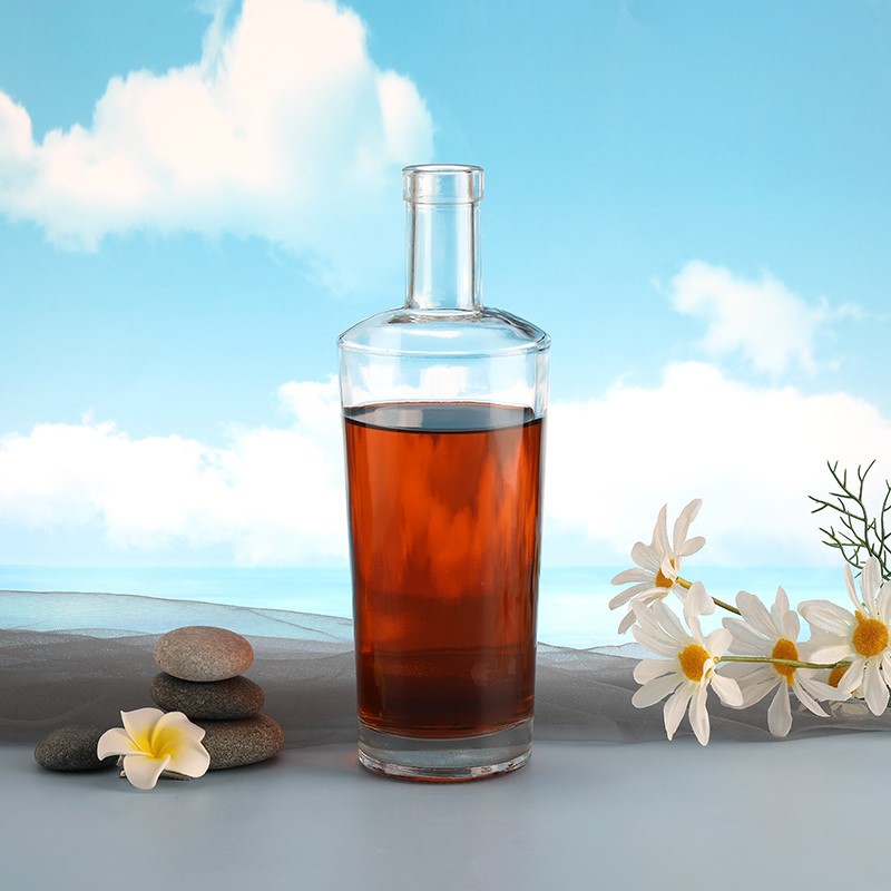 whiskey bourbon decanter