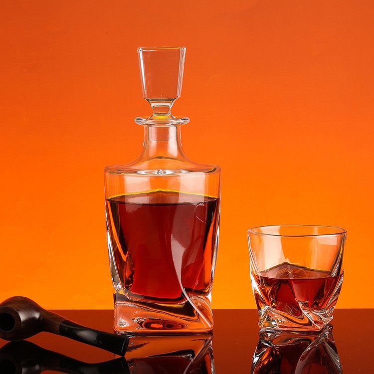 custom whiskey bottle custom whiskey bottle
