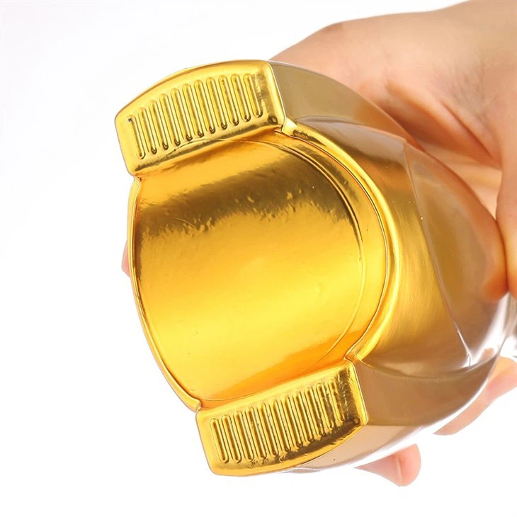 Gold-plated Small Wine Bottle